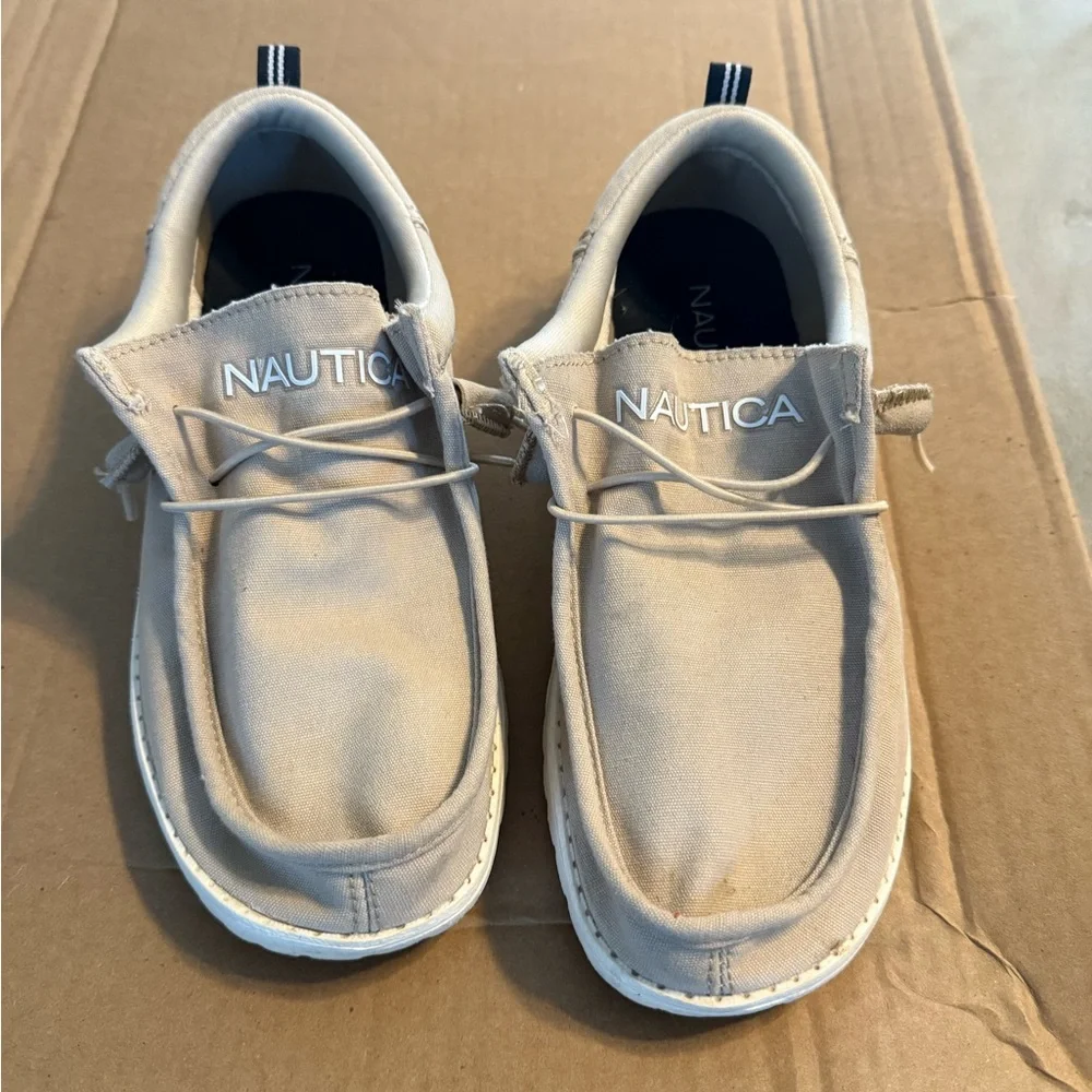 Nautica Slip On Shoes - Picture 1 of 4